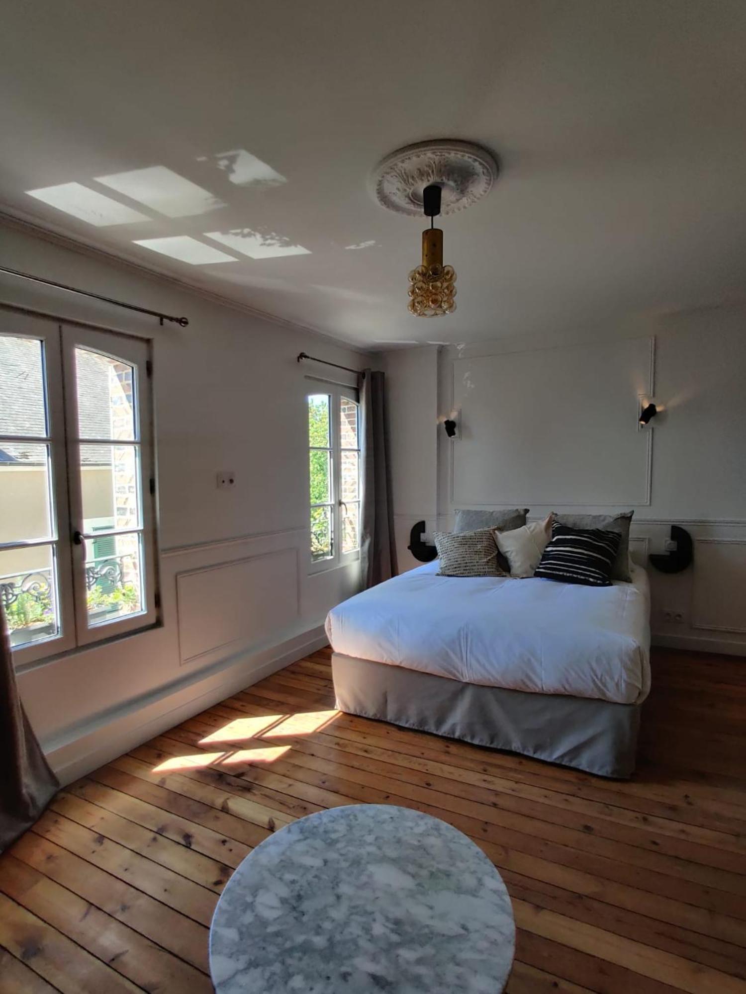 Maison Seize Preaux  ภายนอก รูปภาพ